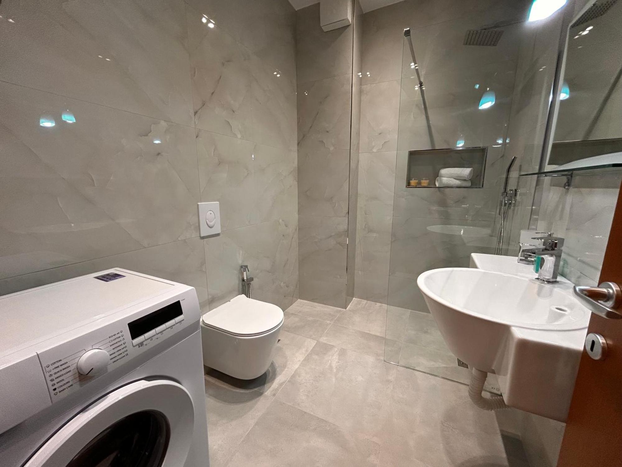 Elisabeth Apartments 3 Sarande Bagian luar foto